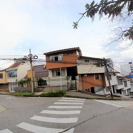 Casa Jaguar Manizales Sector Cable Hotel Exterior photo